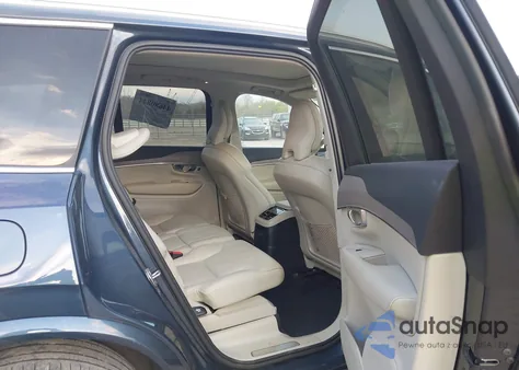 2023 Volvo Xc90 Recharge Plug-In Hybrid T8 Plus Bright Theme 7-Seater z USA, uszkodzony, nr VIN YV4H60CN6P1909886